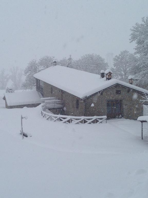 Willa Agriturismo Il Passeggere Bruscoli Zewnętrze zdjęcie